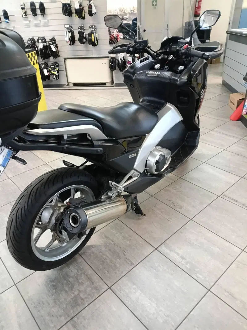 Honda Integra 700 (2011 - 13) (4)