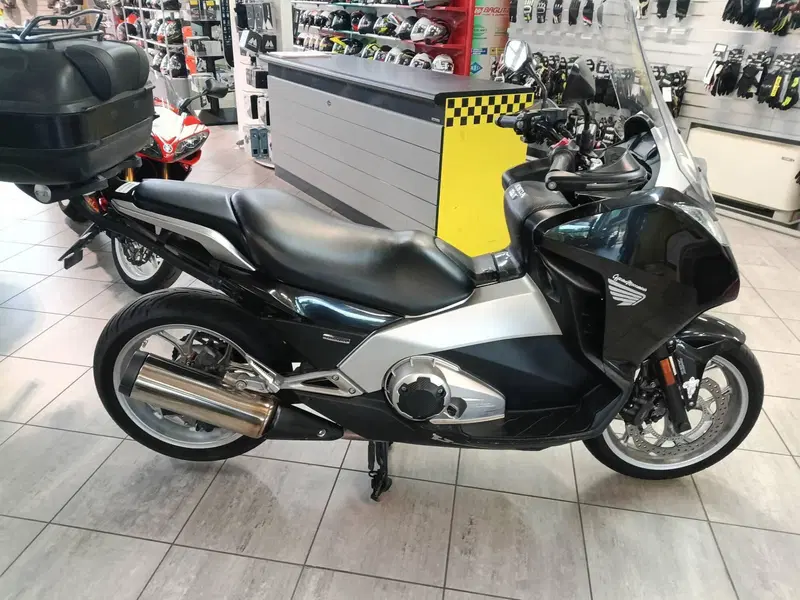 Honda Integra 700 (2011 - 13) (5)