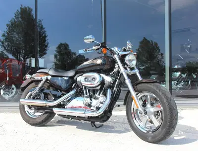 Harley-Davidson 1200 Custom (2007 - 13) - XL 1200C usata