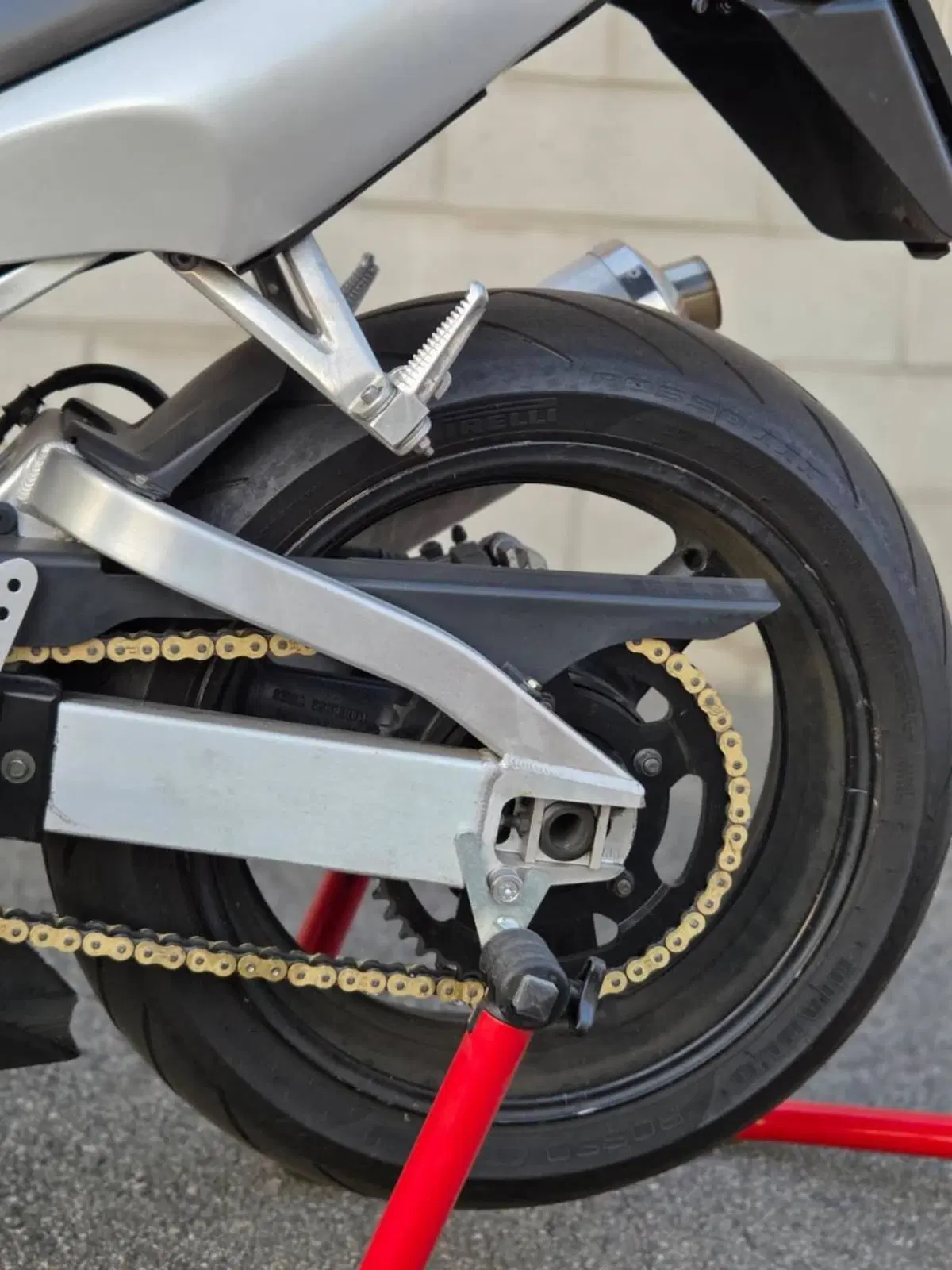 Yamaha YZF R6 (1999 - 00) (9)