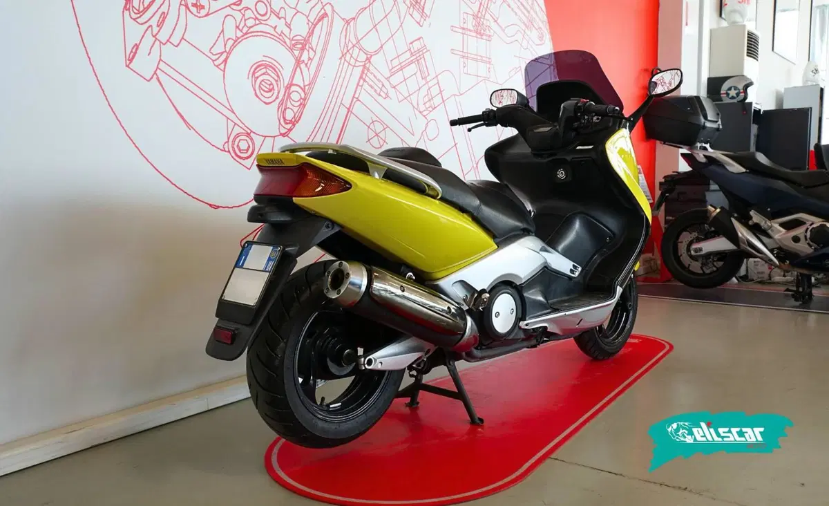 Yamaha T-Max 500 (2001 - 03) (4)