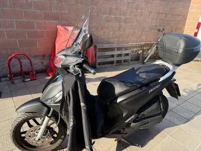 Kymco People 200i S (2021 - 26) usata