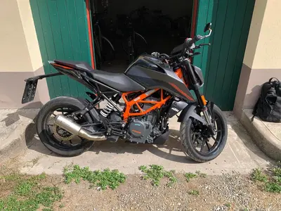 KTM 390 Duke (2021 - 23) usata
