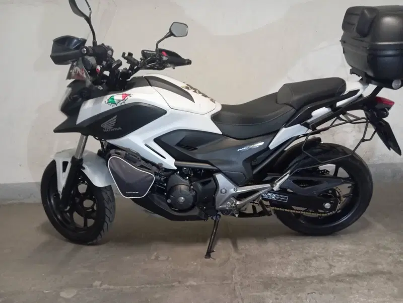 Honda NC 750 X DCT ABS (2014 - 15) (4)