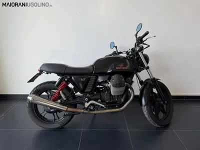 Moto Guzzi V7 Stone (2012 - 15) usata