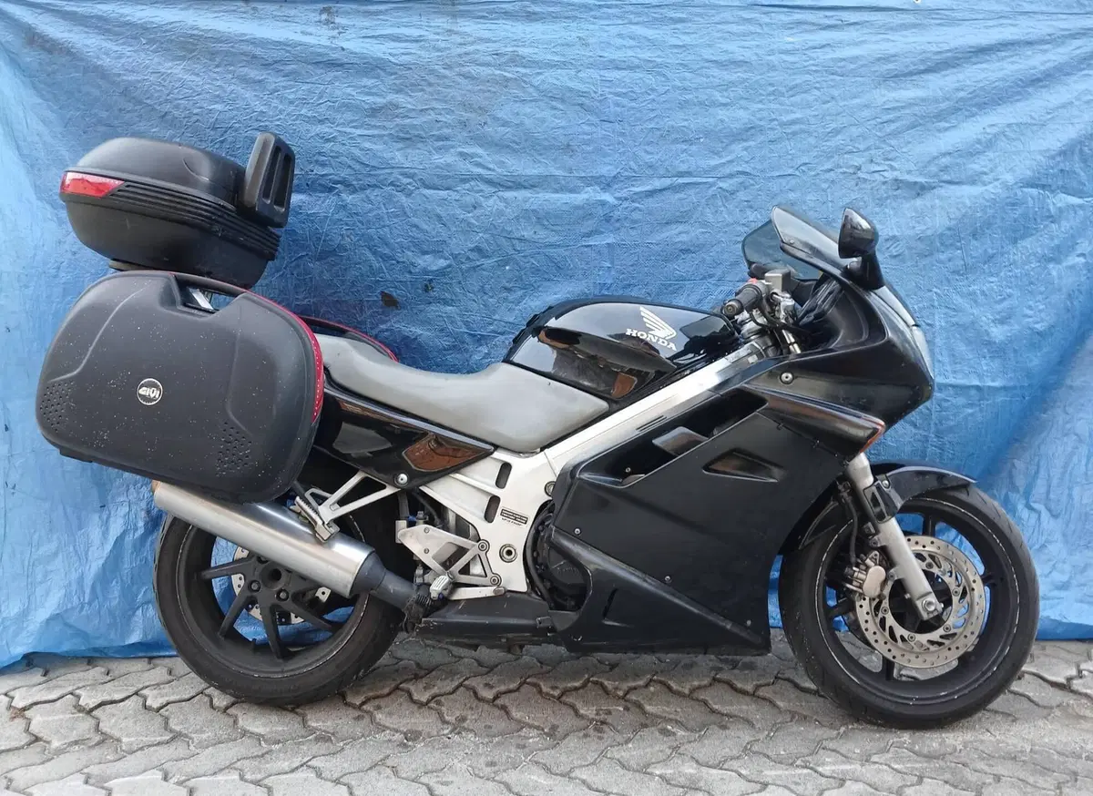 Honda VFR 750 F (1990 - 93) (4)