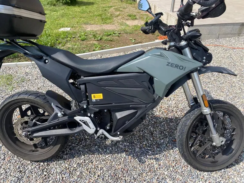 Zero FXS (2015 - 21) (4)