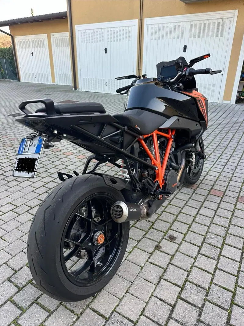 KTM 1290 Super Duke GT (2019 - 20) (4)