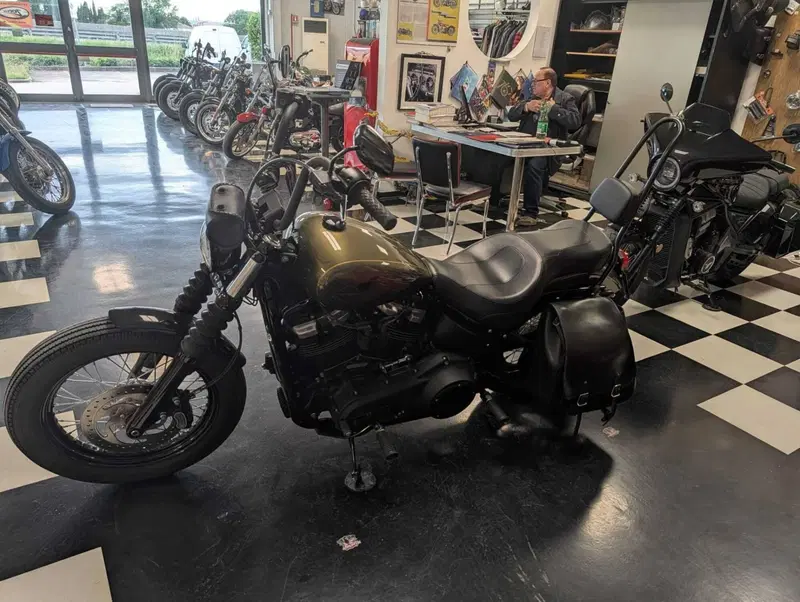 Harley-Davidson 107 Street Bob (2018 - 20) - FXBB (2)