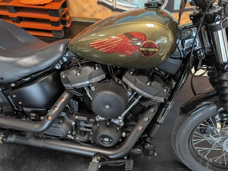 Harley-Davidson 107 Street Bob (2018 - 20) - FXBB (3)