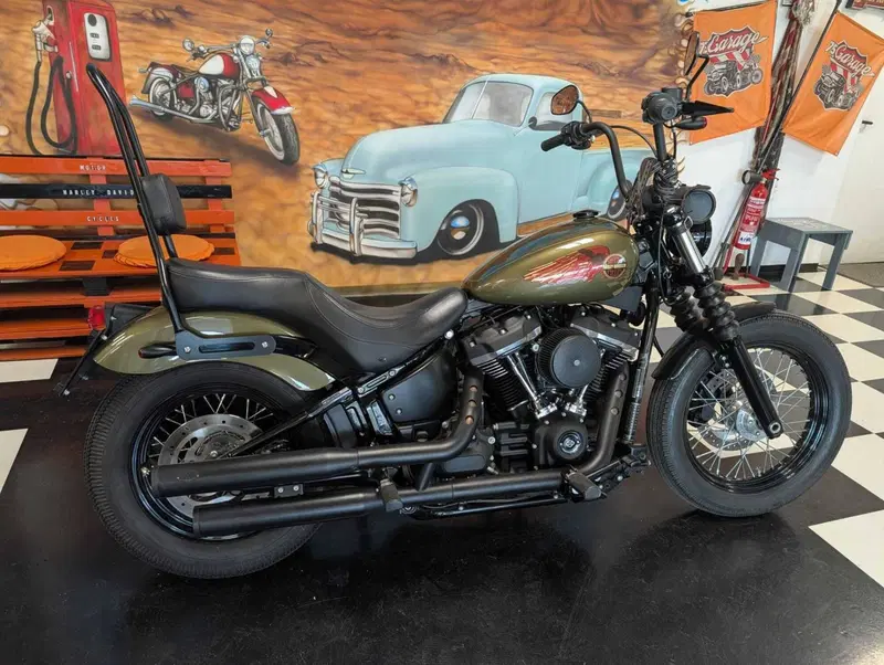 Harley-Davidson 107 Street Bob (2018 - 20) - FXBB (6)
