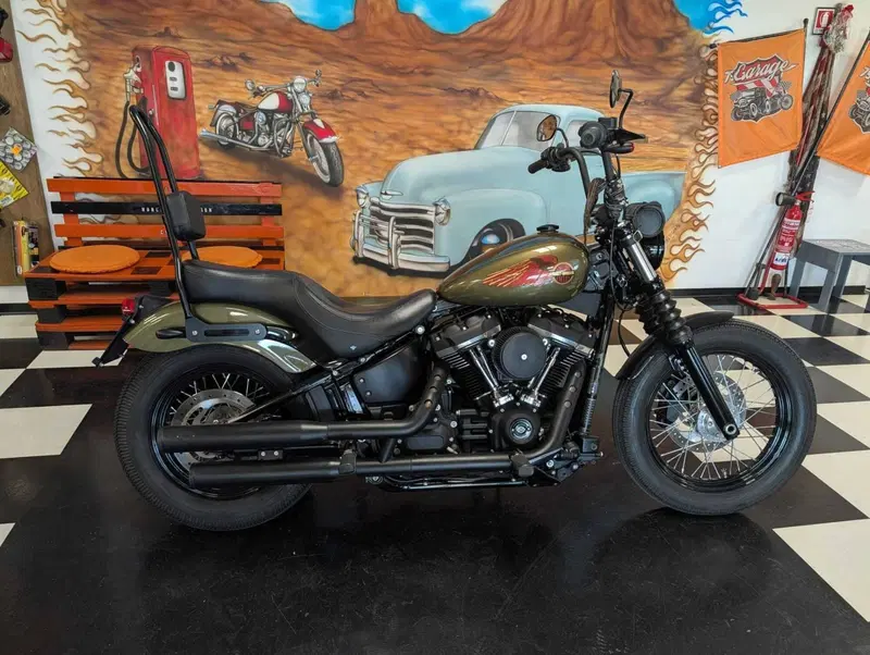 Harley-Davidson 107 Street Bob (2018 - 20) - FXBB (7)