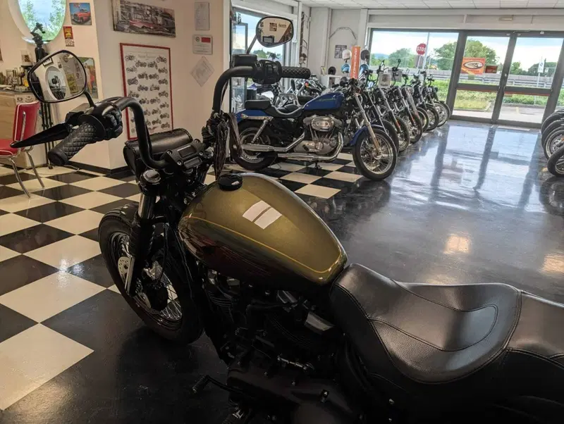 Harley-Davidson 107 Street Bob (2018 - 20) - FXBB (10)