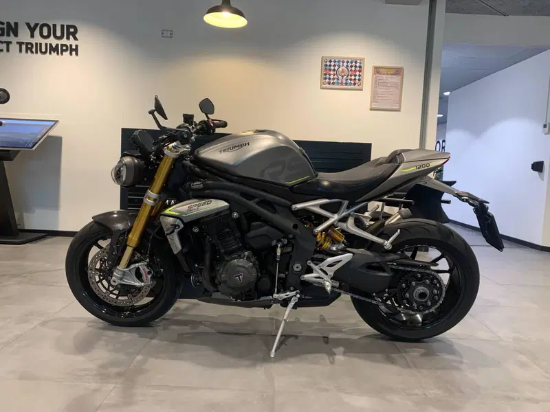 Triumph Speed Triple 1200 RS (2021 - 24) (6)