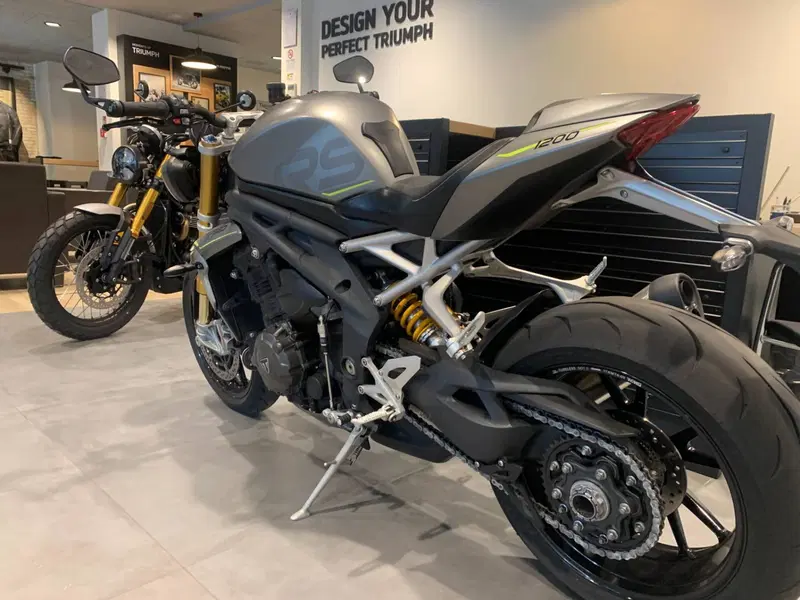 Triumph Speed Triple 1200 RS (2021 - 24) (7)