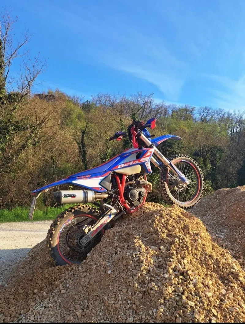 Betamotor RR 125 4T Enduro R (2024 - 26) (5)