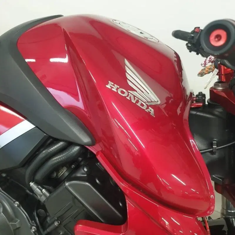 Honda CB 1000 R (2008 - 10) (3)