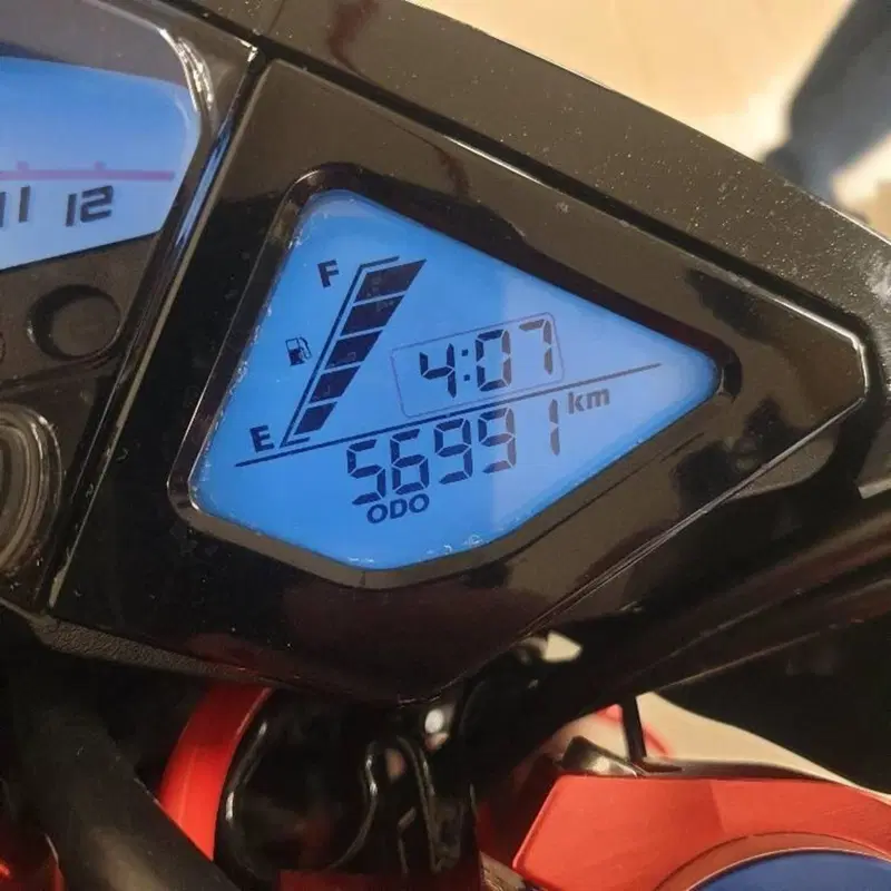 Honda CB 1000 R (2008 - 10) (5)