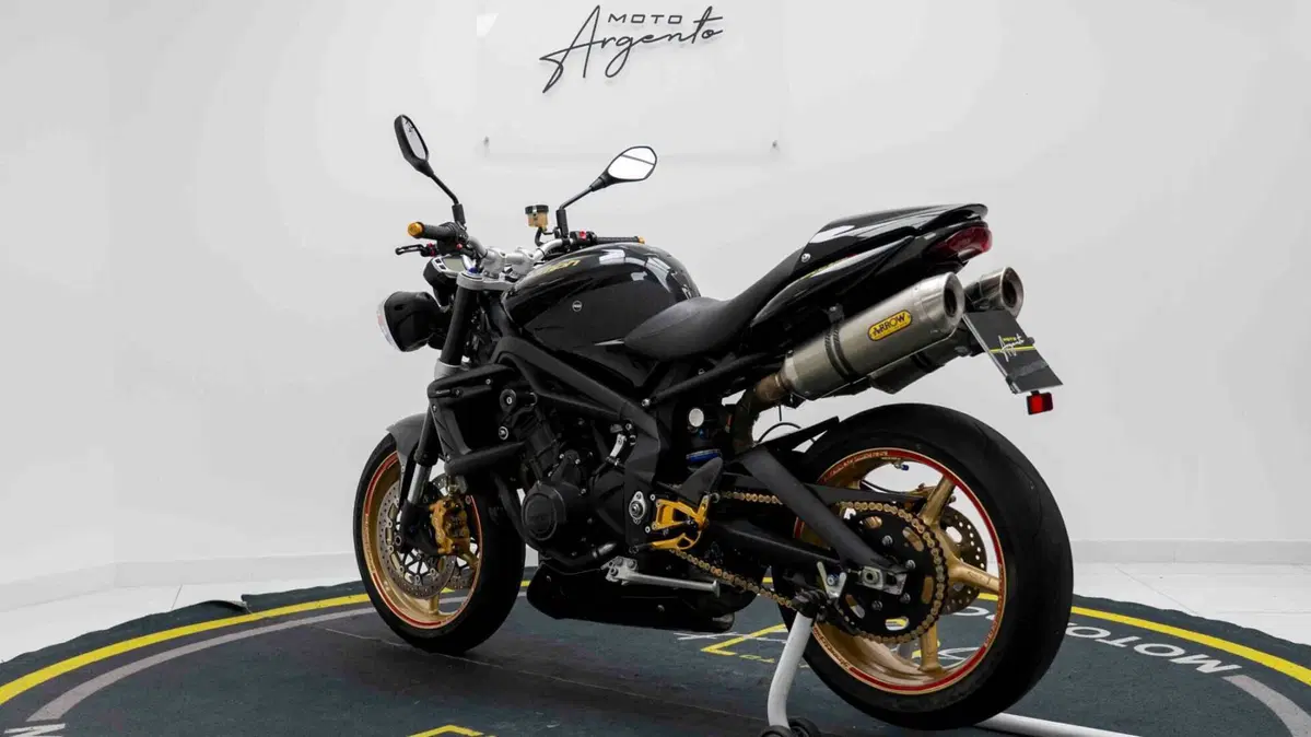 Triumph Street Triple R (2009 - 12) (5)