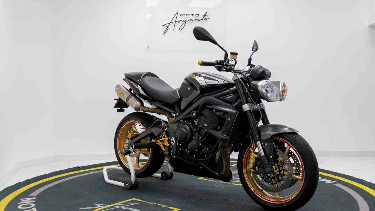 Triumph Street Triple R (2009 - 12) (9)