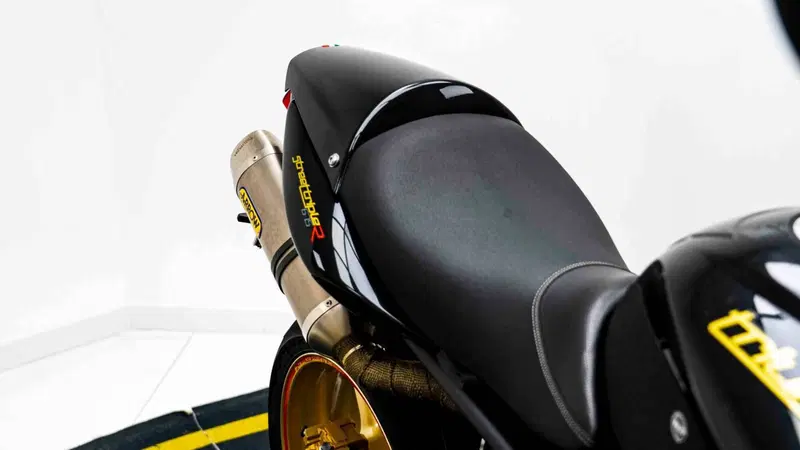 Triumph Street Triple R (2009 - 12) (10)
