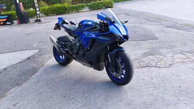 Yamaha YZF R1 (2020 - 25) usata