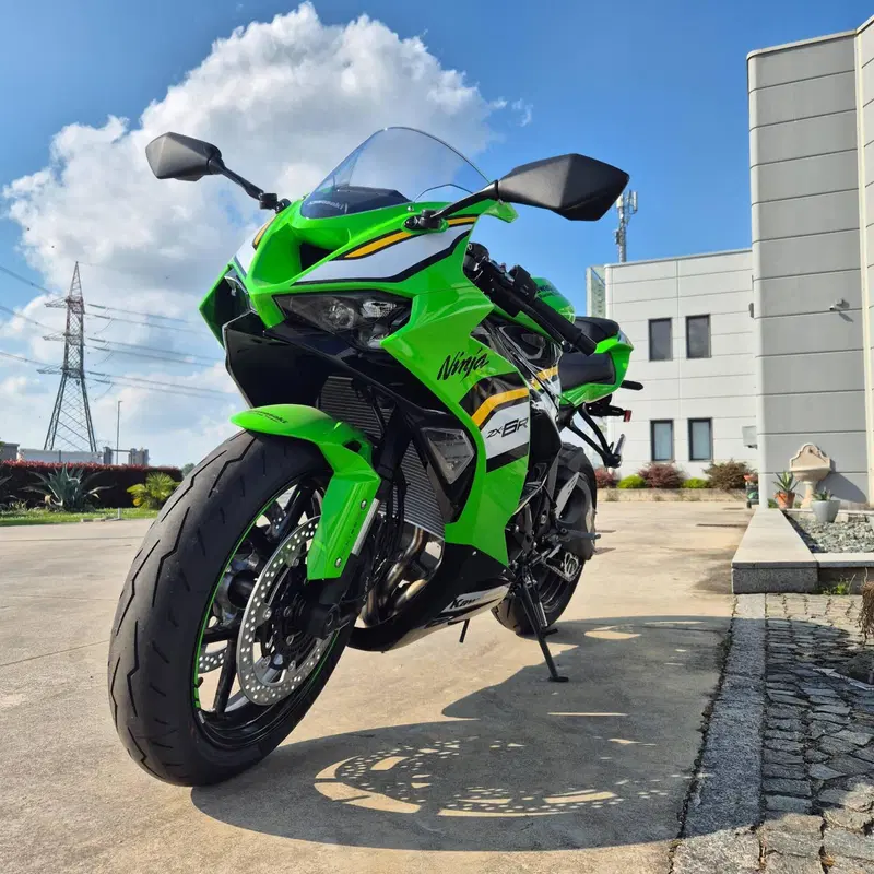 Kawasaki Ninja 636 ZX-6R (2024 - 26) (4)
