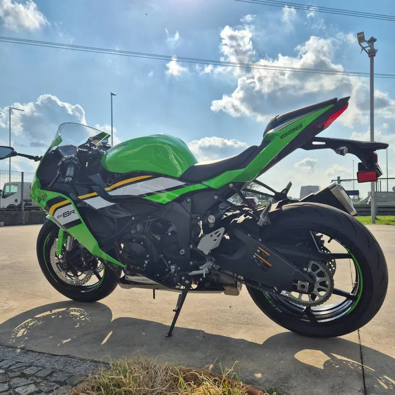 Kawasaki Ninja 636 ZX-6R (2024 - 26) (3)