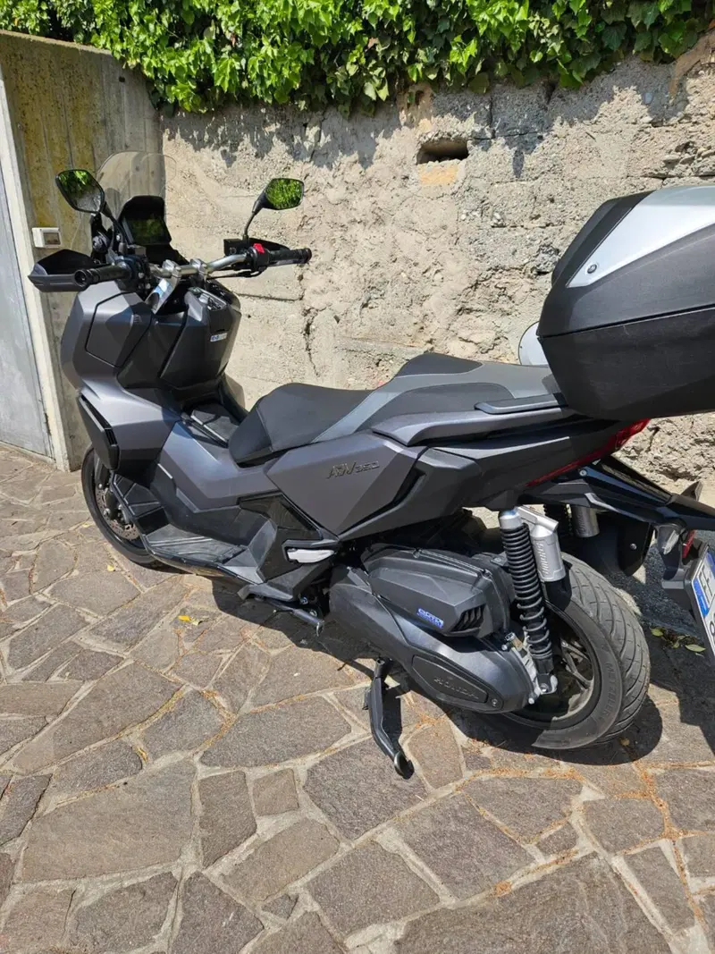 Honda ADV 350 (2022 - 24)