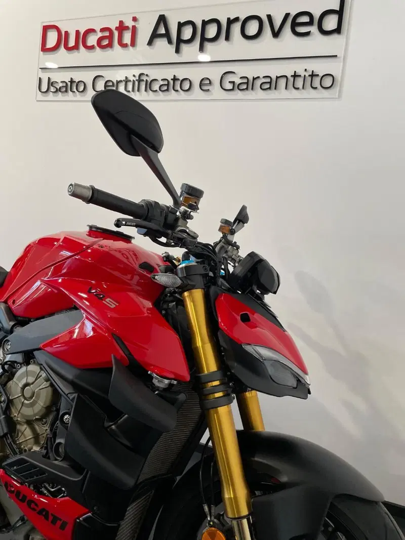 Ducati Streetfighter V4 S (2023 - 24) (2)