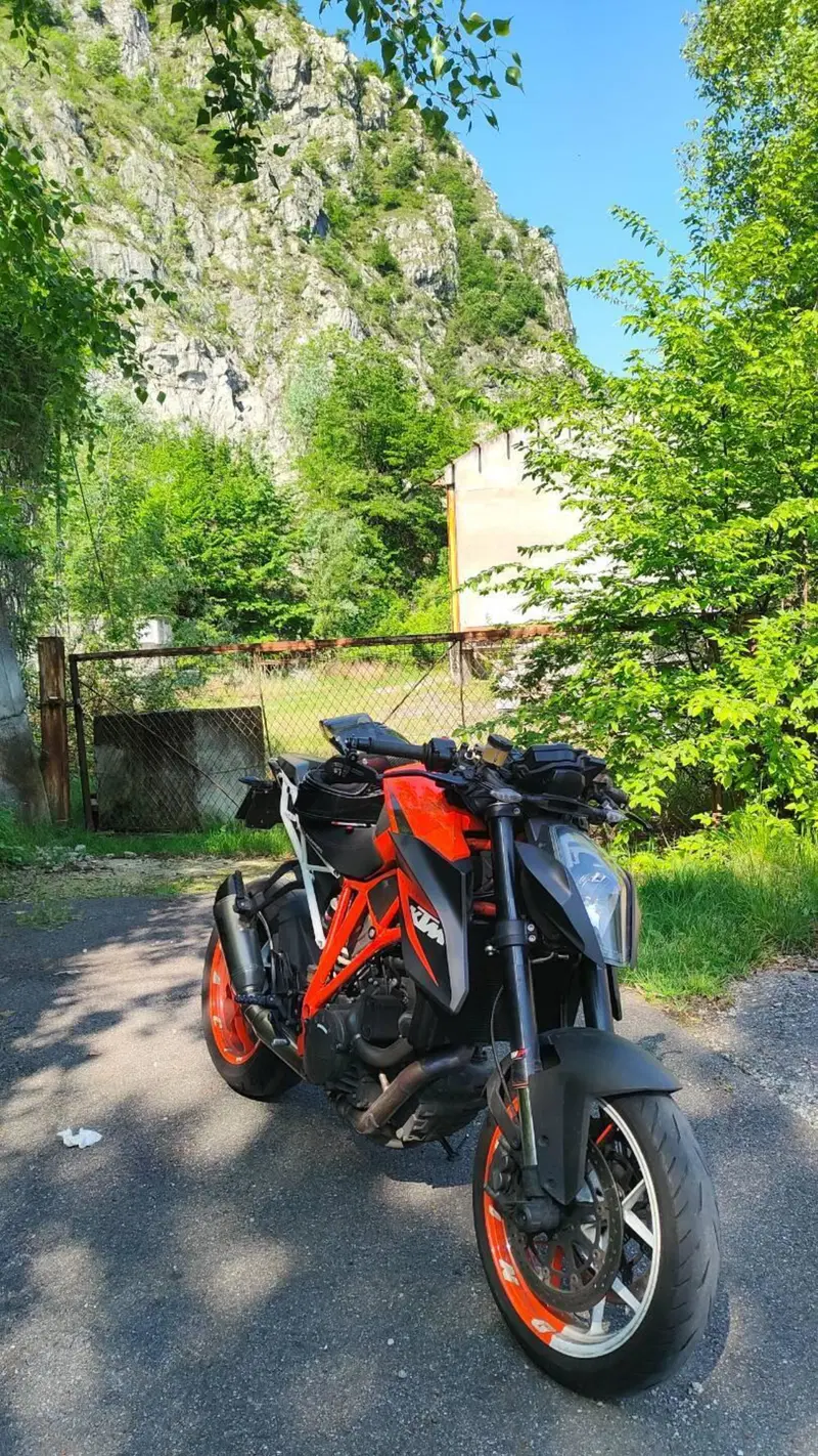 KTM 1290 Super Duke R ABS (2014 - 16) (4)