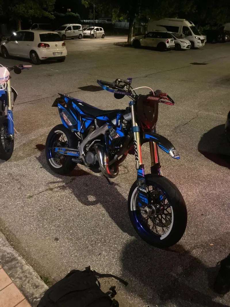 Tm Moto SMR 125 (2019) (3)