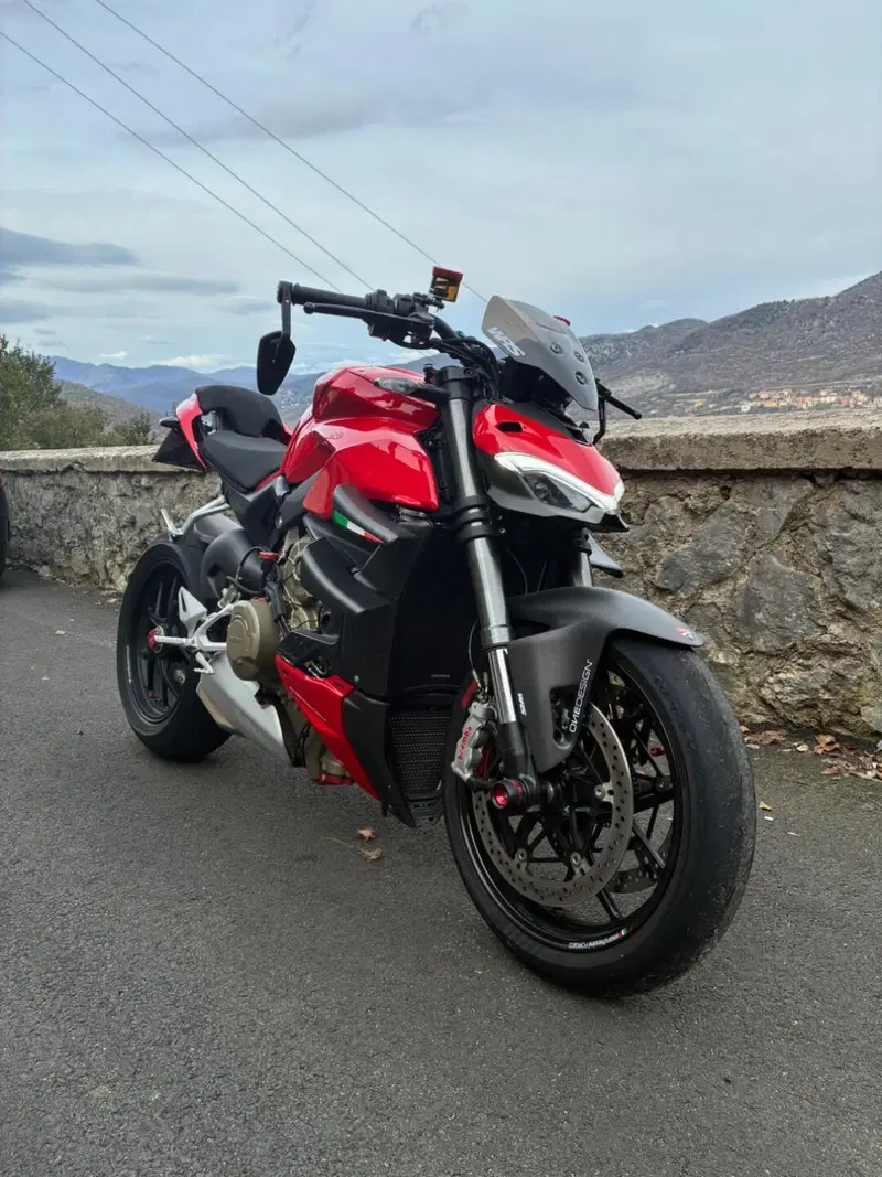 Ducati Streetfighter V4 1100 (2021 - 22) (2)