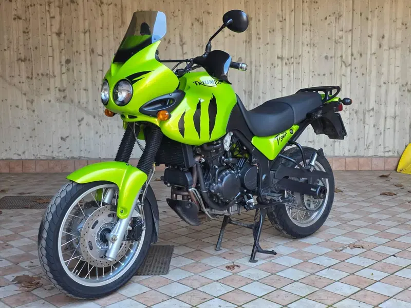Triumph Tiger 955 (2002 - 06) (2)