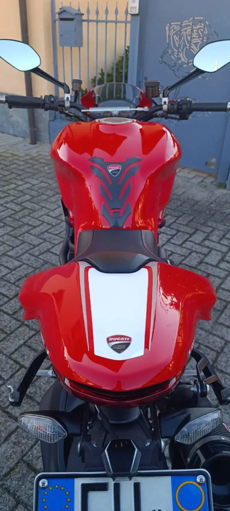 Ducati Monster 1200 R (2016 - 19)