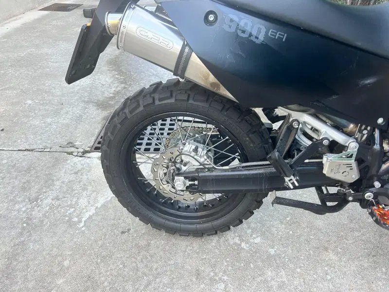 KTM 990 Adventure (2006 - 08) (4)
