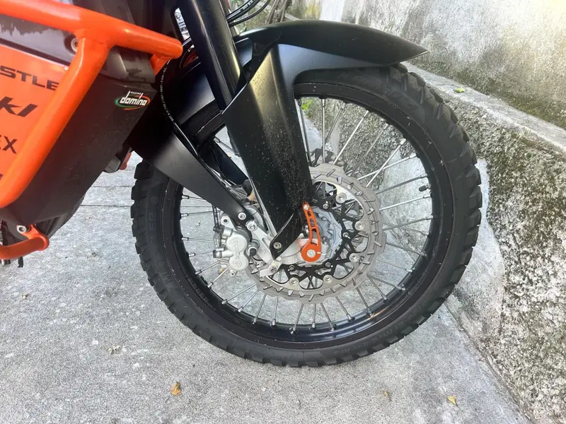 KTM 990 Adventure (2006 - 08) (5)