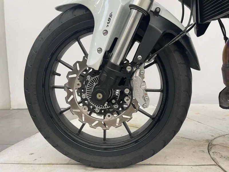 Benelli BN 302 S (2019 - 20) (5)