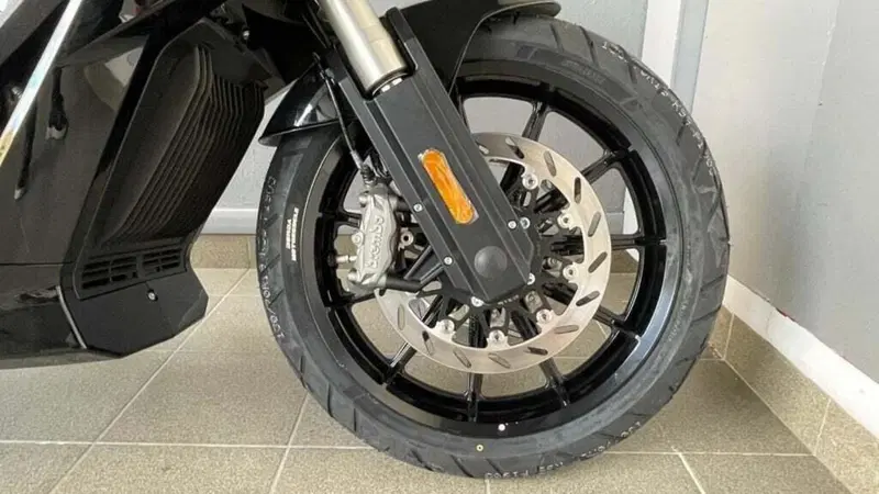 Benda Motorcycles LFC 700 (2024 - 26) (5)