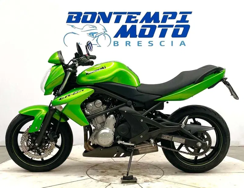Kawasaki ER-6N (2006 - 09) (2)