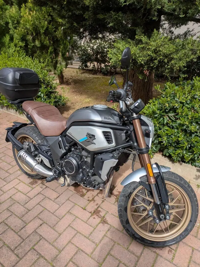 CFMOTO 700CL-X Heritage (2021 - 26) (2)