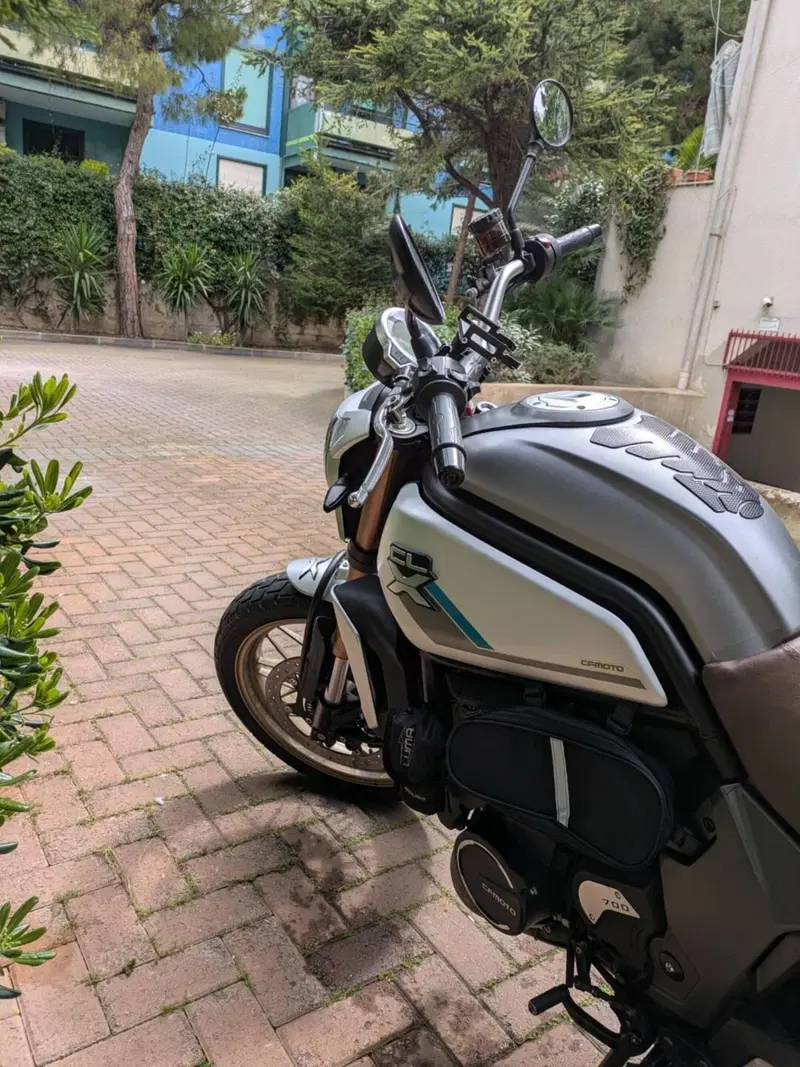 CFMOTO 700CL-X Heritage (2021 - 26) (6)