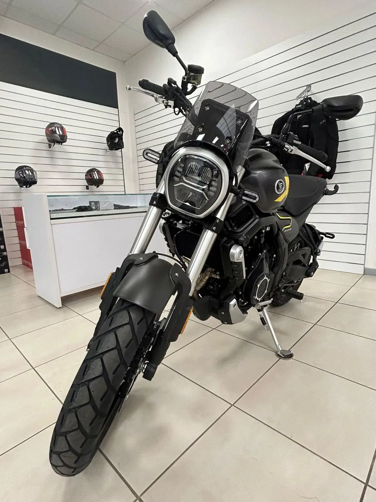 Voge Trofeo 500AC (2022 - 26)