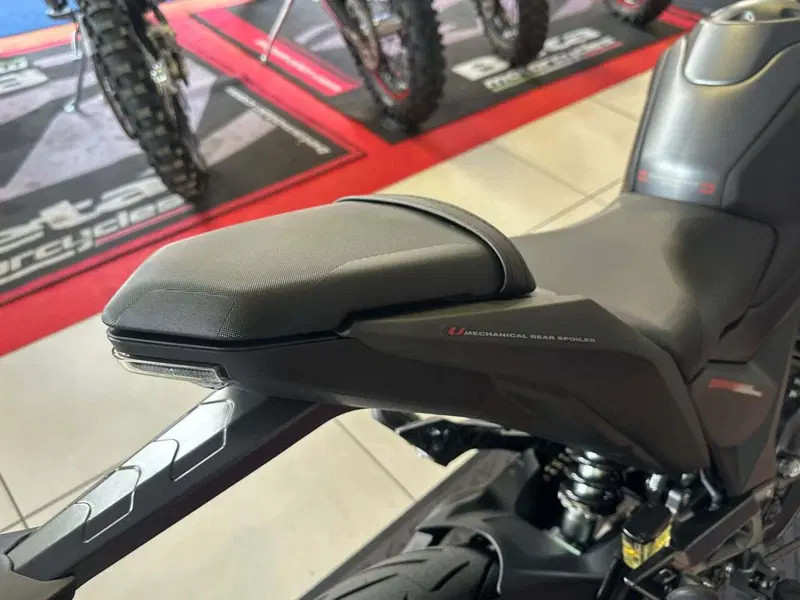 Zontes ZT125-U (2020 - 26) (10)