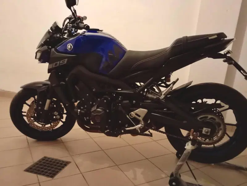 Yamaha MT-09 (2017 - 20) (5)