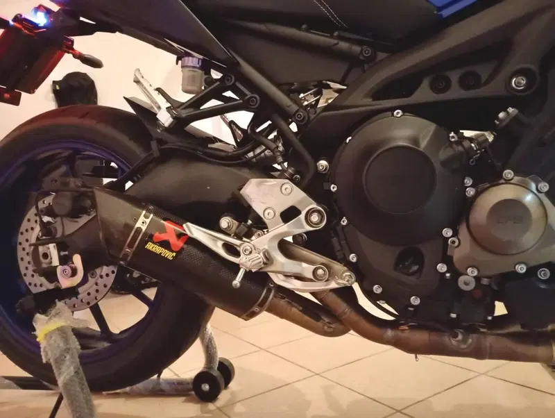Yamaha MT-09 (2017 - 20) (6)