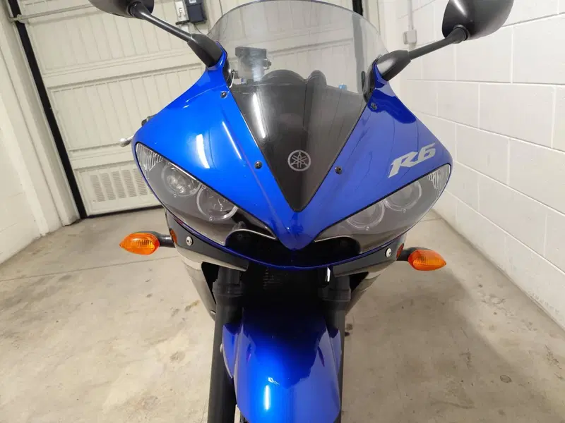 Yamaha YZF R6 (2003 - 04) (6)
