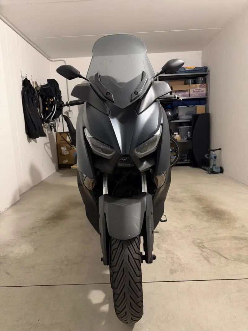 Yamaha X-Max 300 Tech Max (2021 - 24)