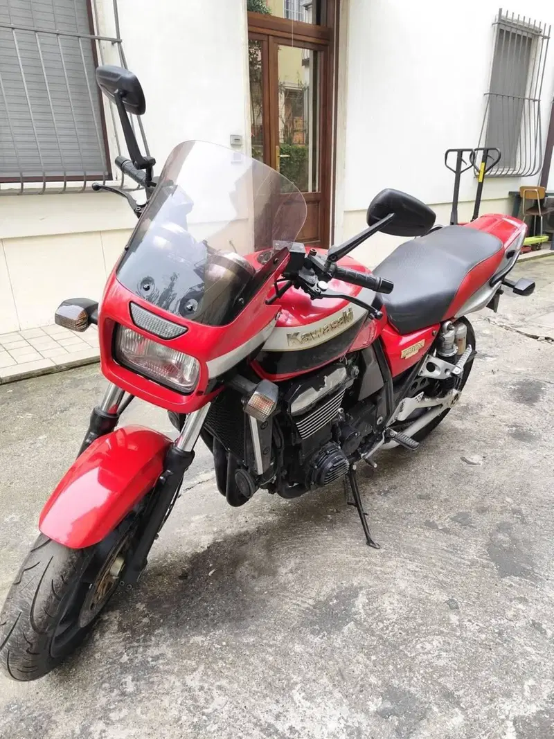 Kawasaki ZRX 1100 (1998 - 00) (2)
