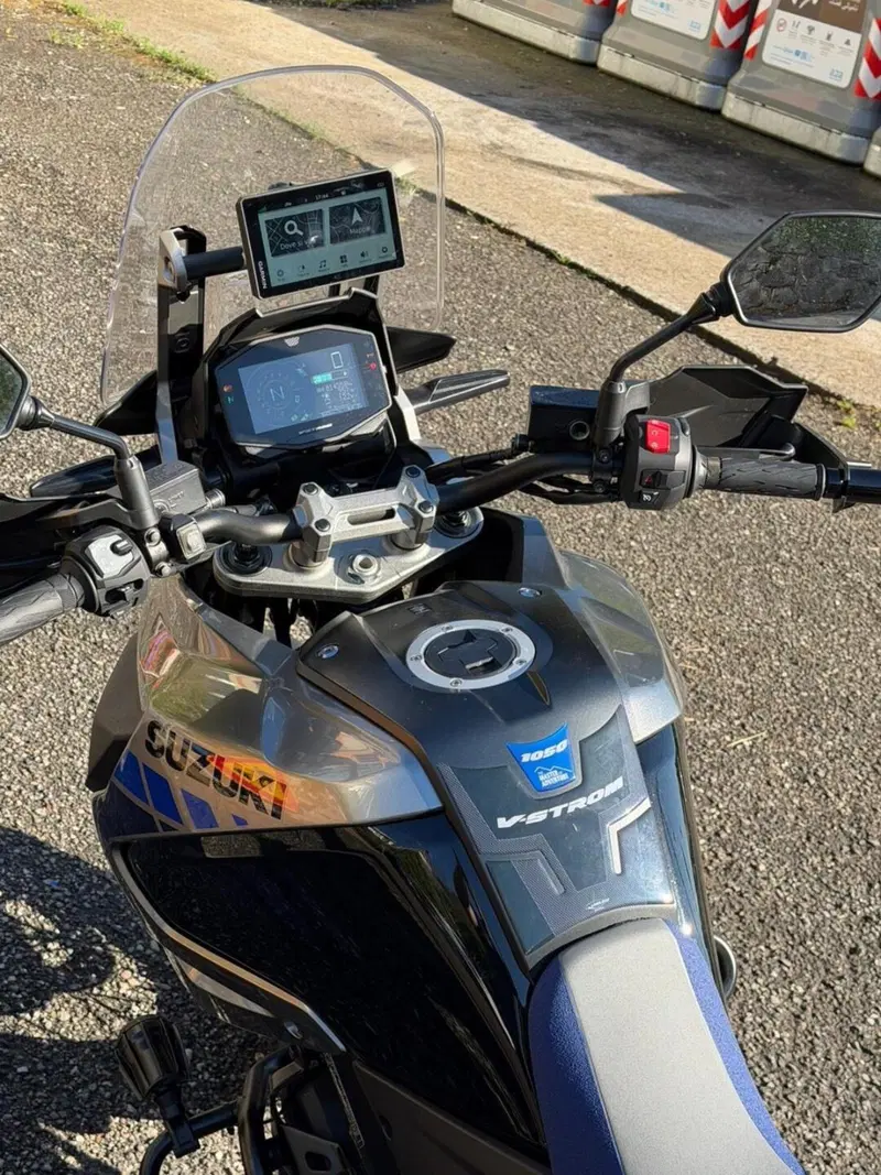 Suzuki V-Strom 1050XT (2020 - 23) (6)